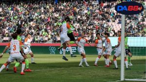 Soi kèo bóng đá Gangwon vs Jeonbuk 17h30 ngày 27/8 (Europa League 2025/26)